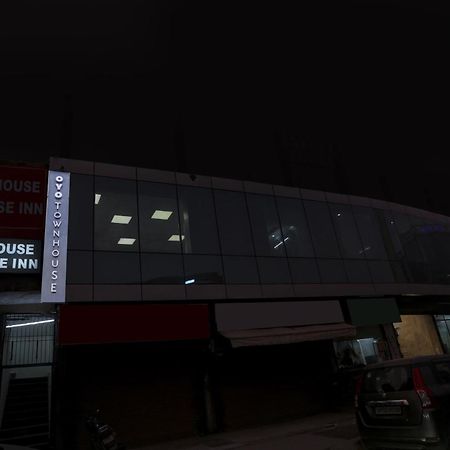 Hotel O Heritage Inn Noida Exterior foto