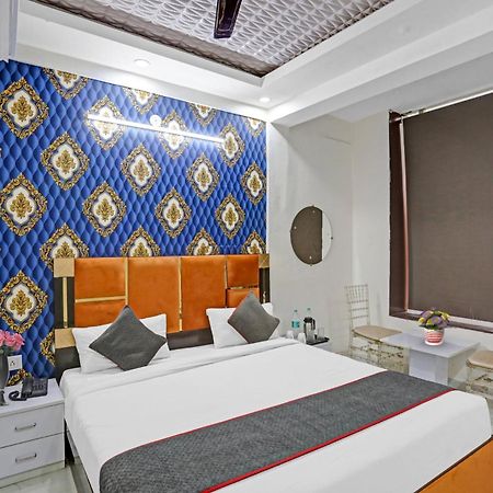 Hotel O Heritage Inn Noida Exterior foto