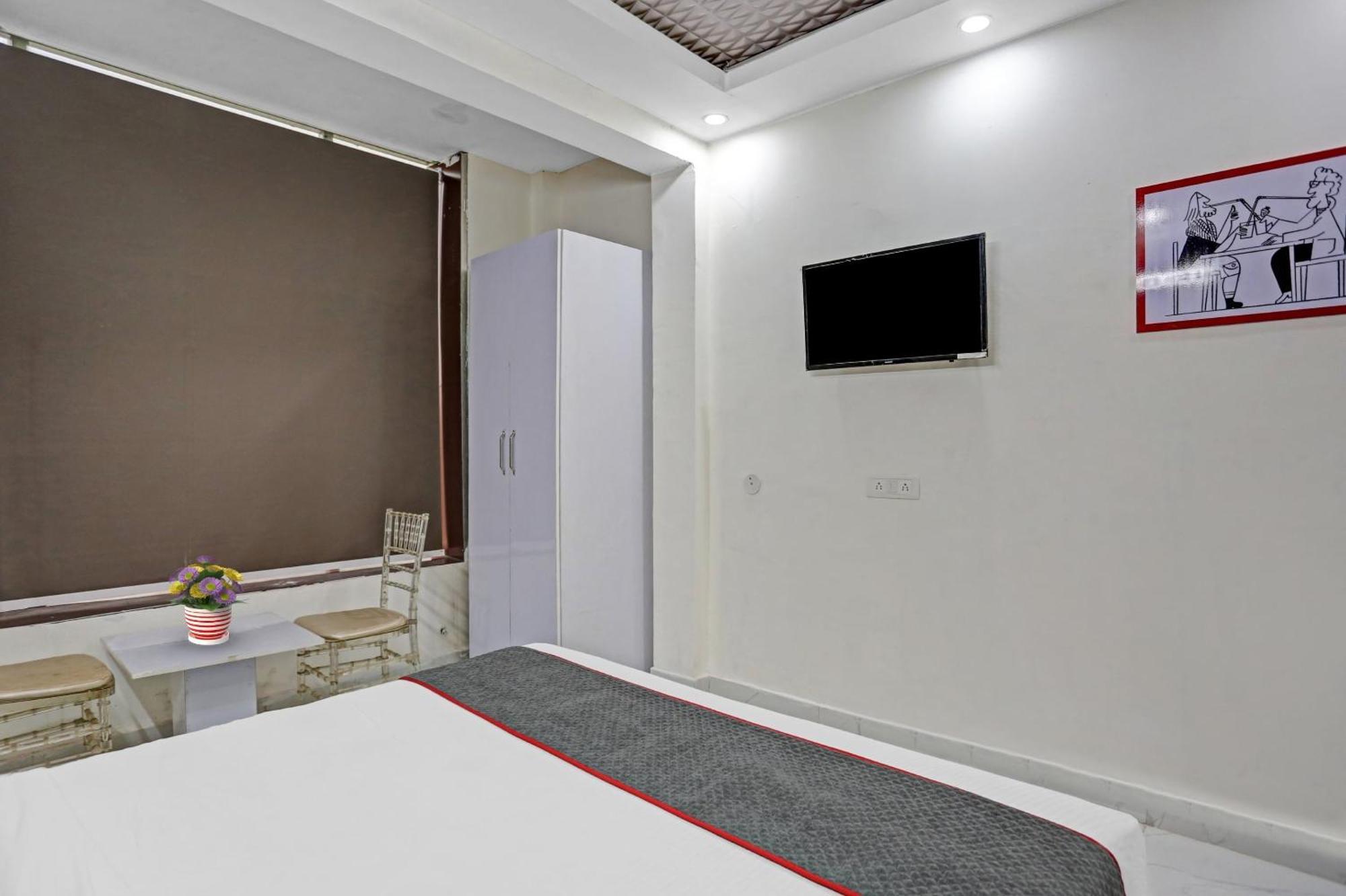 Hotel O Heritage Inn Noida Exterior foto