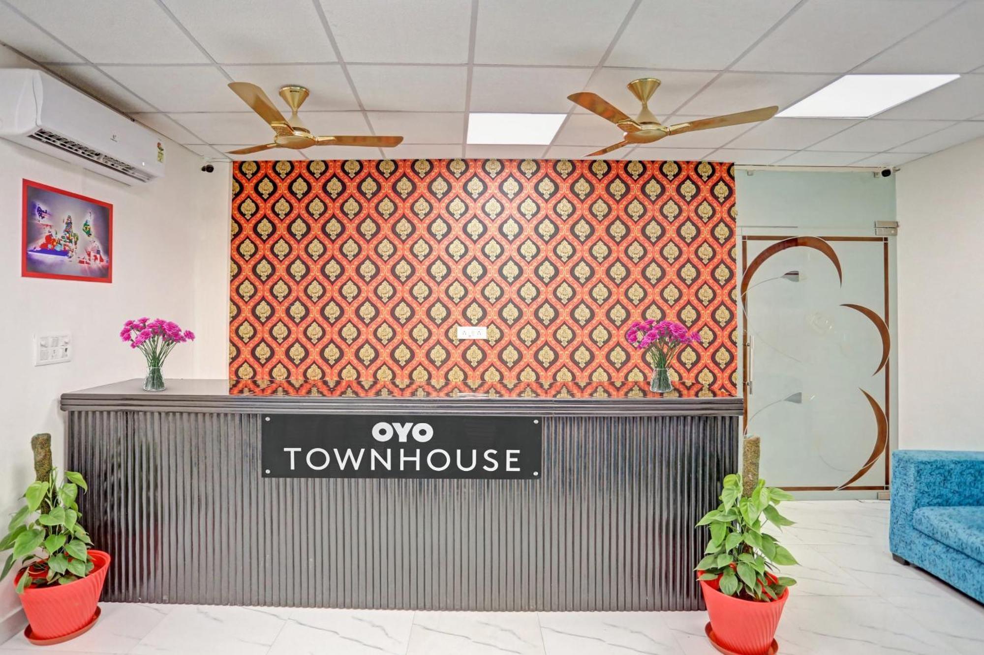 Hotel O Heritage Inn Noida Exterior foto