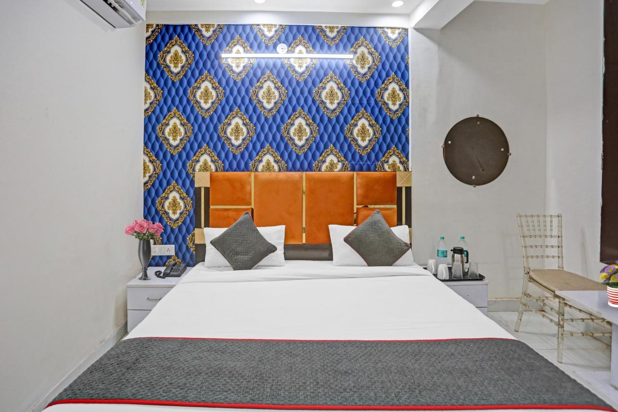 Hotel O Heritage Inn Noida Exterior foto
